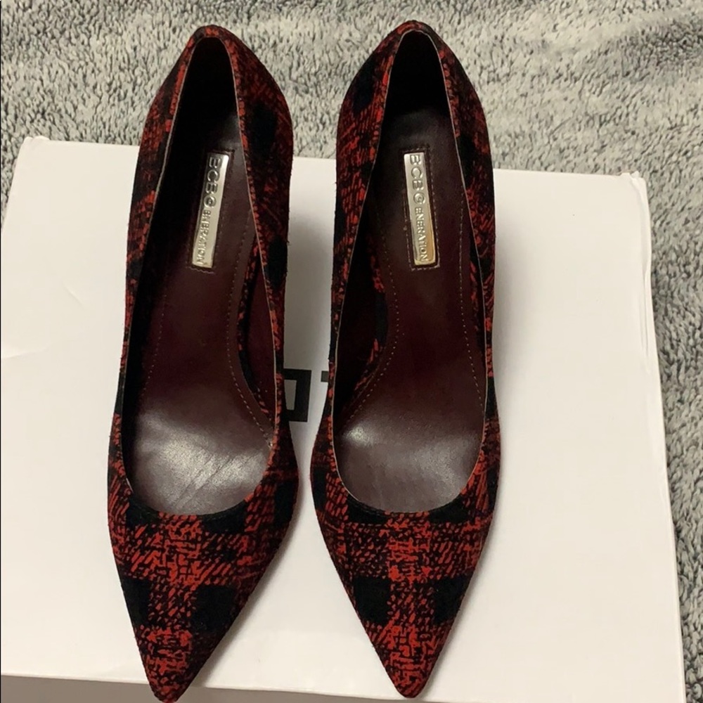BCBG heels